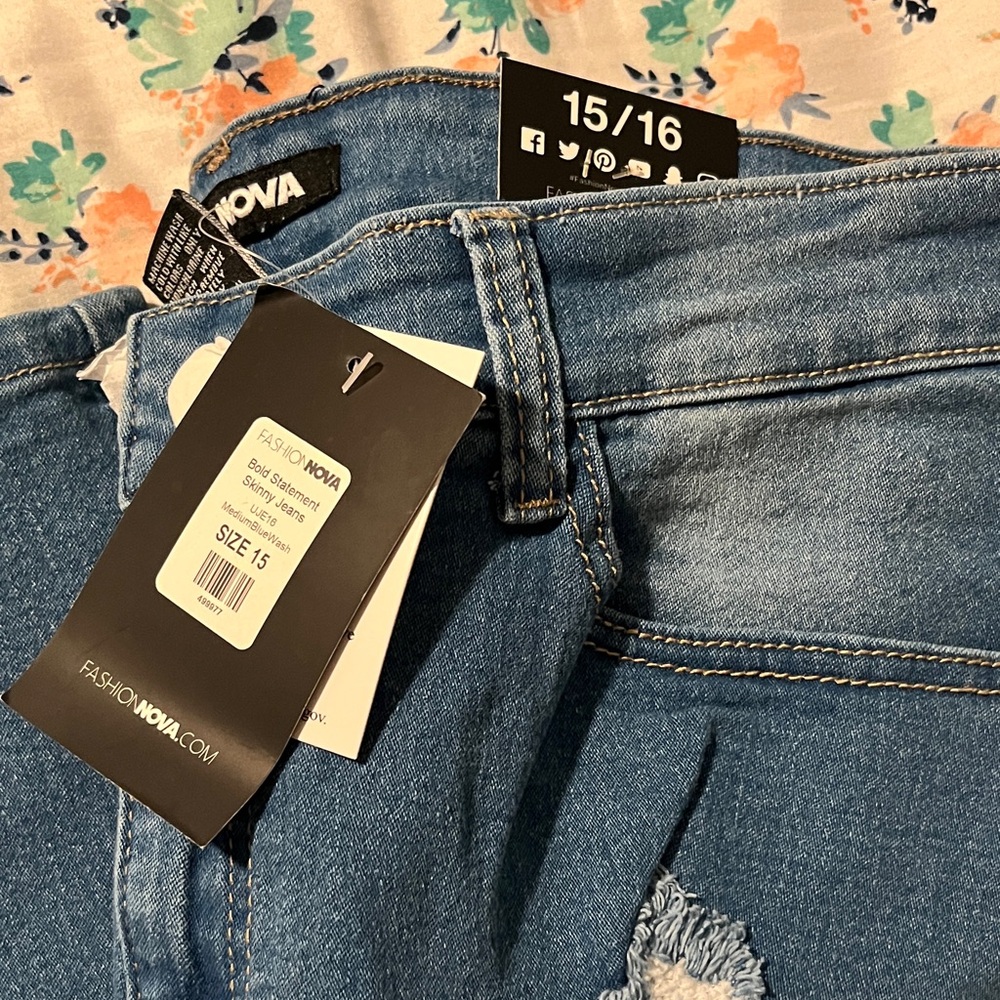 Fashion Nova Light Blue Skinny Jeans